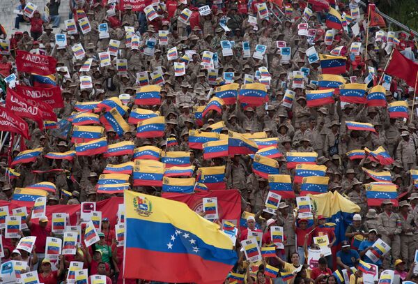Maduro Announces Deployment of Air Defences Near Colombian Border During Military Drills - Sputnik International