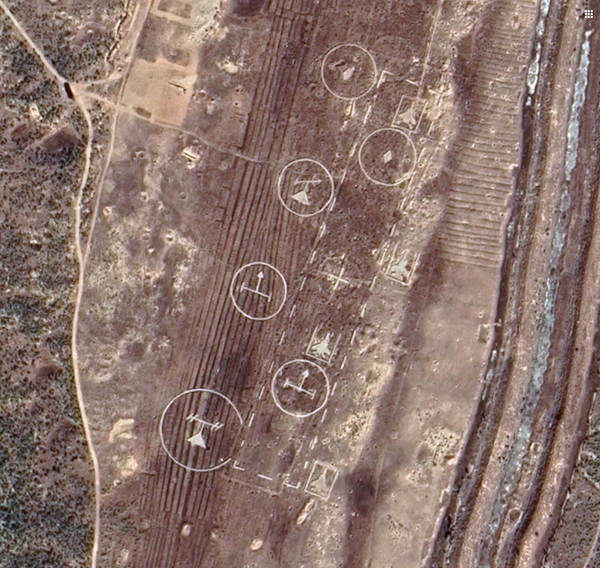 Pyongyang Using Ancient Biplanes to Practice on South Korean F-15 Mockups (Photo) - Sputnik International