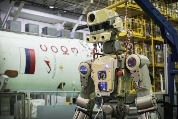 Robot Skybot F-850 is being prepared for a space launch at the Baikonur Cosmodrome - Sputnik International