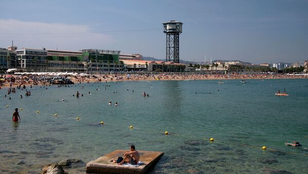 Sant Sebastia beach in Barcelona - Sputnik International