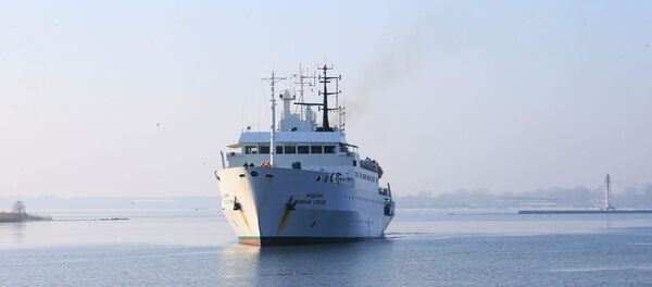 The research vessel Academician Nikolai Strakhov returns to the home port - Sputnik International