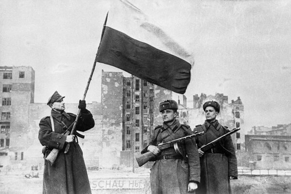 Moscow Reminds Europe USSR Saved It From Nazis as Poland Snubs Russia in WWII Commemoration Ceremony Moscow Reminds Europe USSR Saved It From Nazis as Poland Snubs Russia in WWII Commemoration Ceremony - Sputnik International