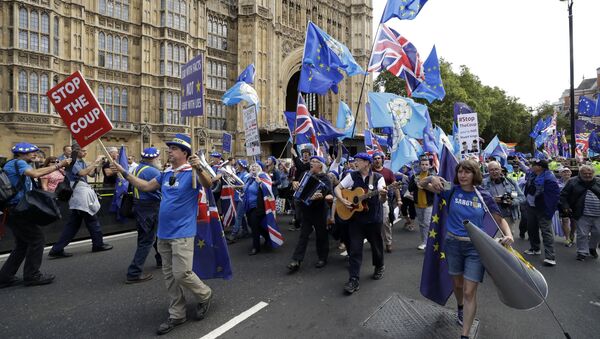 Members of a pro-EU band perform as they protest outside the Houses of Parliament in London, Tuesday, Sept. 3, 2019 - Sputnik International