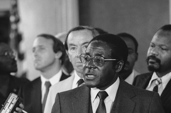 After 40 Years, Struggling Zimbabwe Needs to Be Allowed a Fresh Start After 40 Years, Struggling Zimbabwe Needs to Be Allowed a Fresh Start - Sputnik International