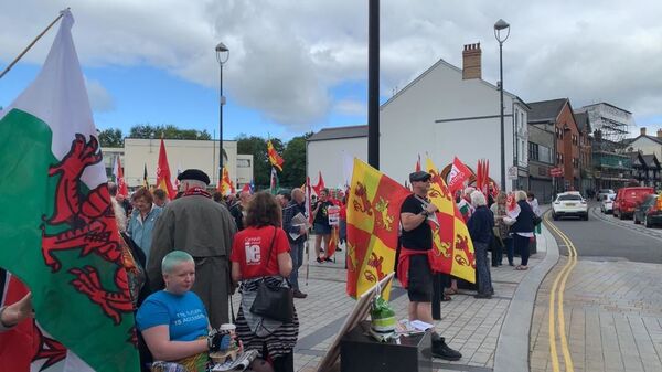 Welsh Independence Supporters March Under One Banner In Merthyr Tydfil - Photos Welsh Independence Supporters March Under One Banner In Merthyr Tydfil - Photos - Sputnik International