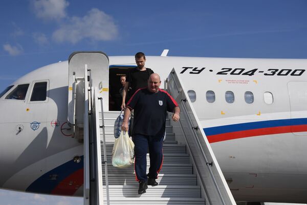 'I'm Filled With Adrenaline,' Kirill Vyshinsky Says After Landing in Moscow Following Flight From Ukraine - Sputnik International