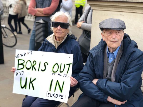 Pro-Brexit, Pro-EU Rallies See Minor Clashes in London - Photos Pro-Brexit, Pro-EU Rallies See Minor Clashes in London - Photos - Sputnik International