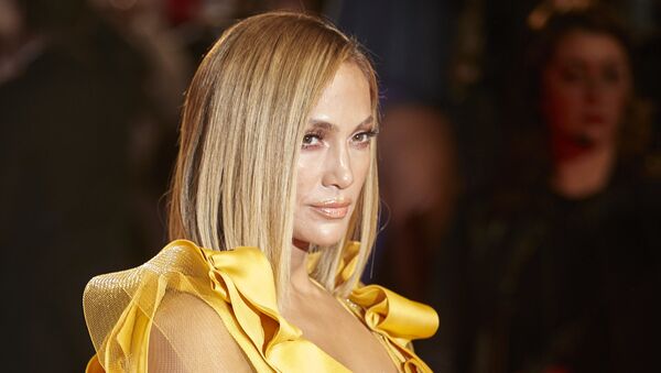  Jennifer Lopez arrives for the premiere of Hustlers during the 2019 Toronto International Film Festival Day 3 on September 7, 2019, in Toronto, Ontario. - Sputnik International