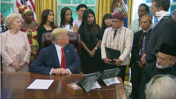 US President Donald Trump listens to the Rev. Dr. Hkalam Samson speak about Myanmar’s ethnic and religious affairs at the White House on July 17, 2019. / White House video screenshot  - Sputnik International
