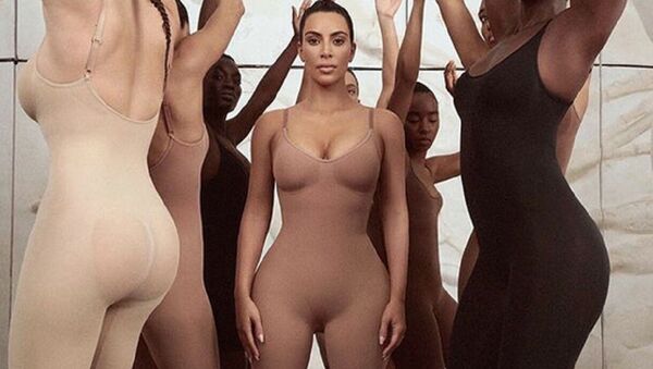 Kim Kardashian‘s new shapewear line SKIMS made $2 million in the first few minutes of the site going live, with almost every single product selling out. - Sputnik International