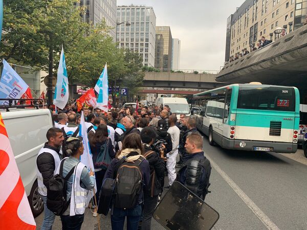 Public Transport Workers Protest in Paris, Paralysing the City - Photos - Sputnik International