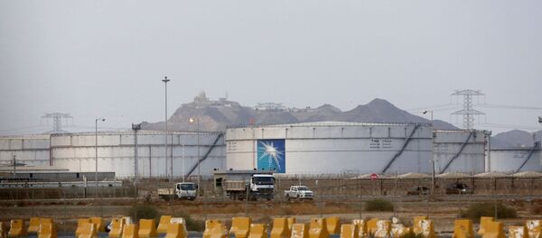 Storage tanks are seen at the North Jiddah bulk plant, an Aramco oil facility, in Jiddah, Saudi Arabia Storage tanks are seen at the North Jiddah bulk plant, an Aramco oil facility, in Jiddah, Saudi Arabia - Sputnik International