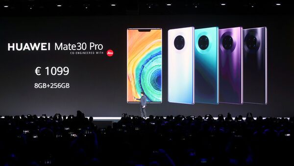 Richard Yu, CEO of Huawei's consumer business group, launches the Mate 30 smartphone range at the Convention Center in Munich, Germany September 19, 2019. - Sputnik International