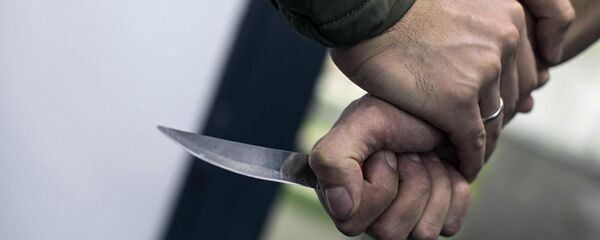 A man with a knife - Sputnik International