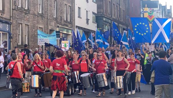 EU supporters March to Remain in Edinburgh - Sputnik International