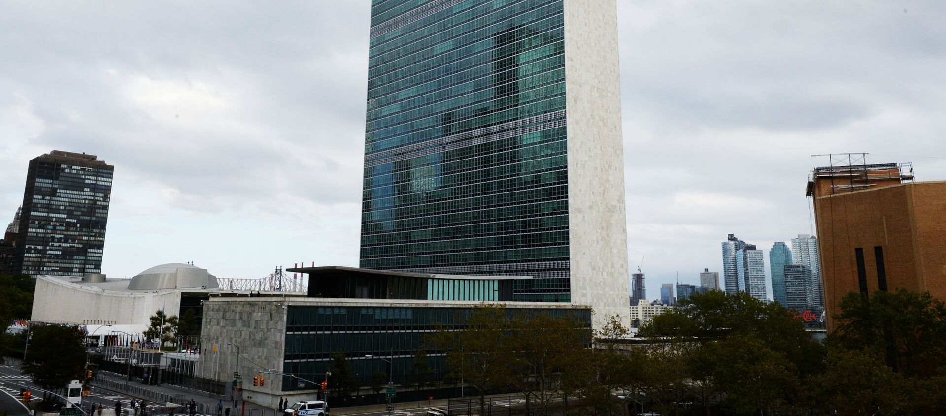 The United Nations Headquarters in the run-up to the 70th UN General Assembly session - Sputnik International, 1920, 06.11.2019