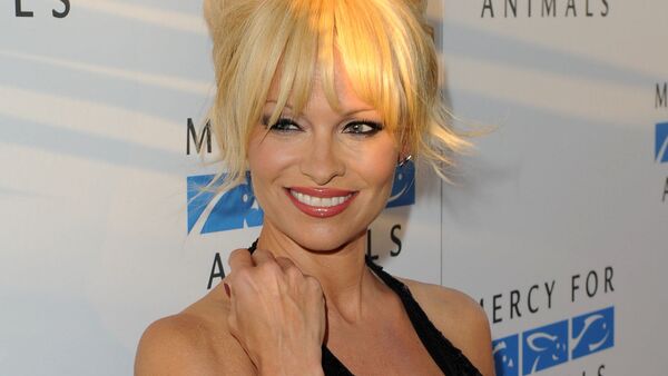 Pamela Anderson - Sputnik International