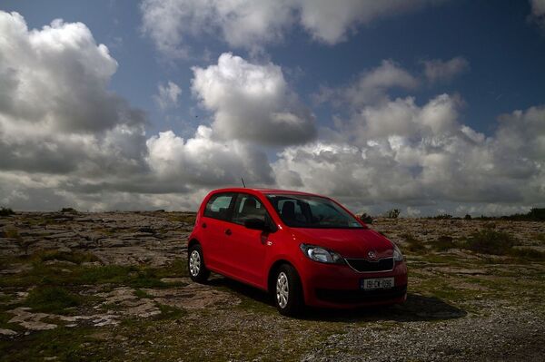 Photo: Saucer-Shaped UFO Spotted in Daytime Over Doolin, Ireland - Sputnik International