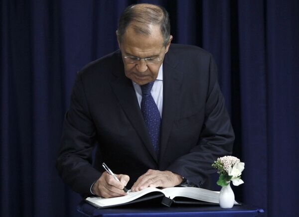 Lavrov Meets With UN Secretary-General on UNGA Sidelines - Sputnik International