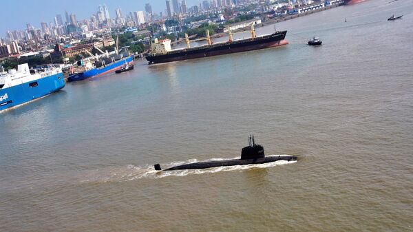 Indian Navy Set to Induct Superior Stealth Submarine Amid Power Battle in Indian Ocean - Sputnik International