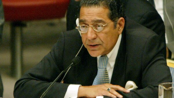 Pakistan's United Nations Ambassador Munir Akram speaks during a Security Council meeting on Afghanistan, Wednesday, Aug. 25, 2004, at the United Nations headquarters in New York - Sputnik International