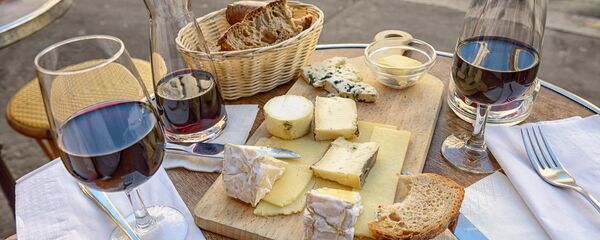 Cheese, Wine and Bread - Sputnik International