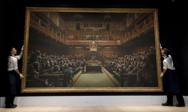 Banksy’s Former Agent Releases Previously-Unseen Up-Close Images of Artist ‘in Action’ Banksy’s Former Agent Releases Previously-Unseen Up-Close Images of Artist ‘in Action’ - Sputnik International