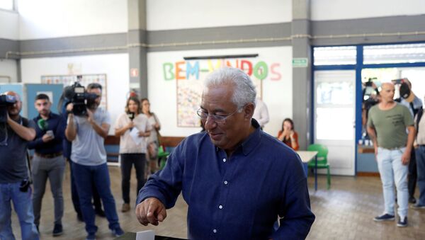 Portugal's Prime Minister and Socialist Party (PS) candidate Antonio Costa casts his ballot at a polling station during the general election in Lisbon, Portugal October 6, 2019.  - Sputnik International