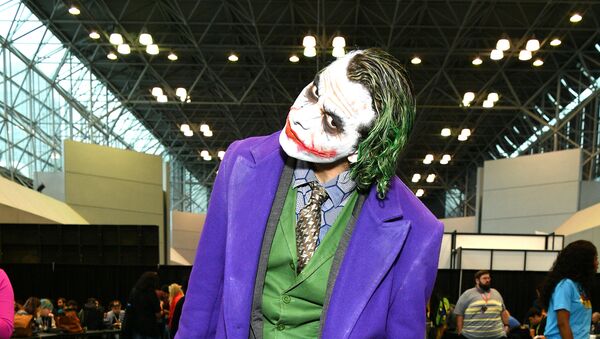A cosplayer dressed as The Joker attends the New York Comic Con at Jacob K. Javits Convention Center on October 03, 2019 in New York City - Sputnik International