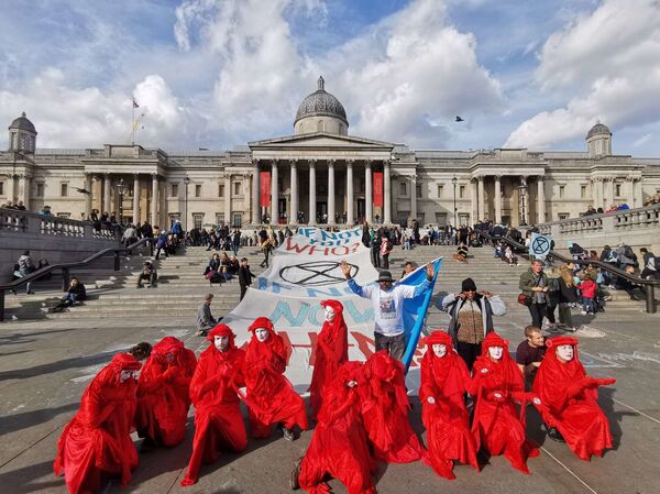 Activists from Extinction Rebellion Rally At Marble Arch, London - Photos, Video - Sputnik International