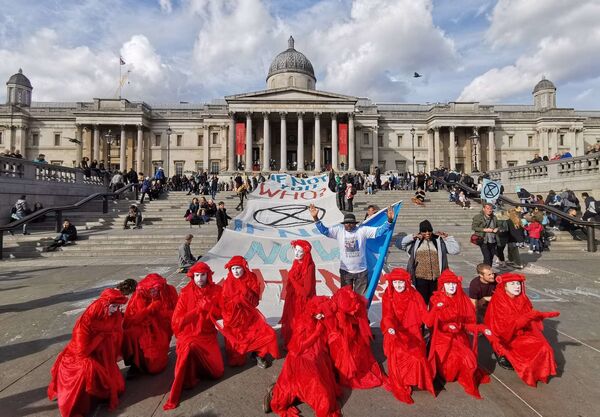 Extinction Rebellion Protests Enter 3rd Day, Further Eco-Rallies Kick Off Near Trafalgar Square Extinction Rebellion Protests Enter 3rd Day, Further Eco-Rallies Kick Off Near Trafalgar Square - Sputnik International