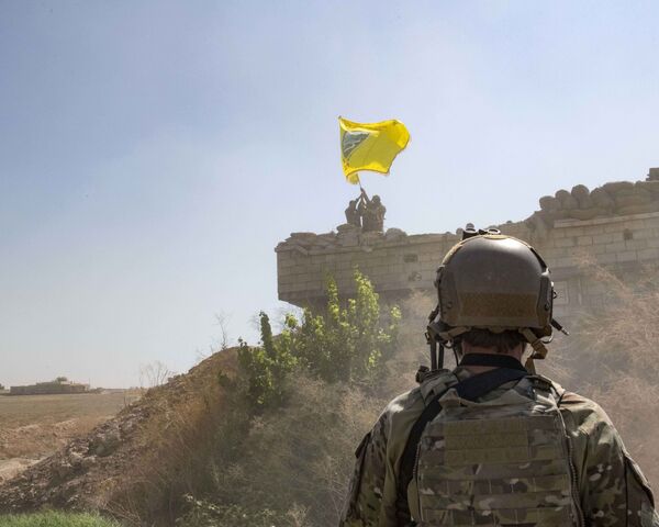 'Let's Bring Boys Back Home' is Trump's Re-election Card as US Pulls Out of Northern Syria - Journo 'Let's Bring Boys Back Home' is Trump's Re-election Card as US Pulls Out of Northern Syria - Journo - Sputnik International