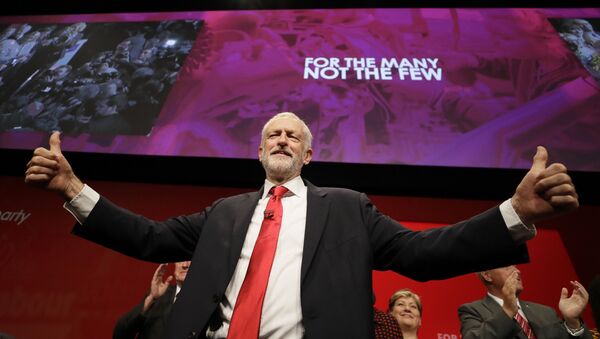 Jeremy Corbyn, leader of Britain's opposition Labour Party gives thumbs up after he addressed party members during the Labour Party Conference at the Brighton Centre in Brighton, England, Tuesday, Sept. 24, 2019.  - Sputnik International