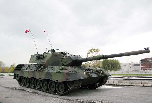 Greece Lambasts Turkish Media Reports About Ankara Deploying 40 Tanks Near Border as 'Propaganda' Greece Lambasts Turkish Media Reports About Ankara Deploying 40 Tanks Near Border as 'Propaganda' - Sputnik International