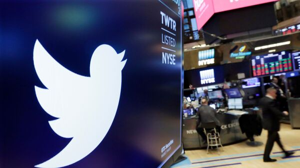 FILE - In this Feb. 8, 2018, file photo, the logo for Twitter is displayed above a trading post on the floor of the New York Stock Exchange - Sputnik International