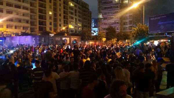 Protest over deteriorating economic situation, in Dora, Lebanon - Sputnik International