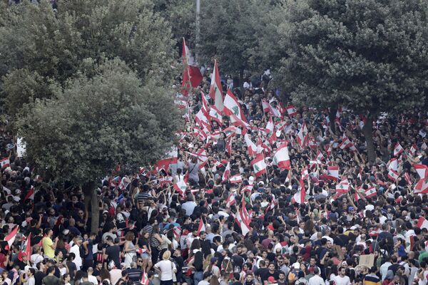 Lebanese President Ready to Meet With Protesters' Representatives to Discuss Their Demands Lebanese President Ready to Meet With Protesters' Representatives to Discuss Their Demands - Sputnik International