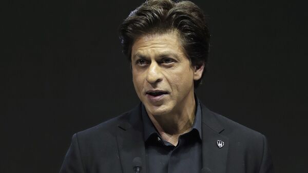 Indian actor Shah Rukh Khan delivers a speech when receiving a Crystal Award during a ceremony on the eve of annual meeting of the World Economic Forum in Davos, Switzerland, Monday, Jan. 22, 2018 - Sputnik International