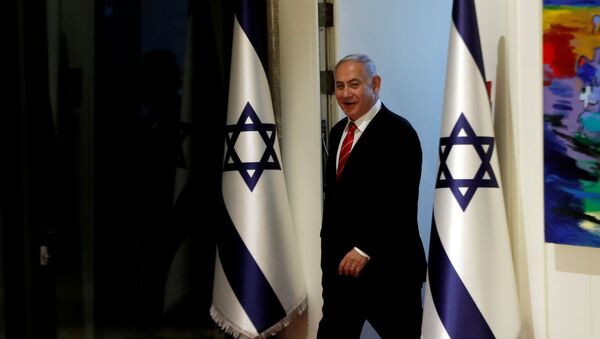 Israeli Prime Minister Benjamin Netanyahu arrives to a nomination ceremony at the President's residency in Jerusalem September 25, 2019 - Sputnik International