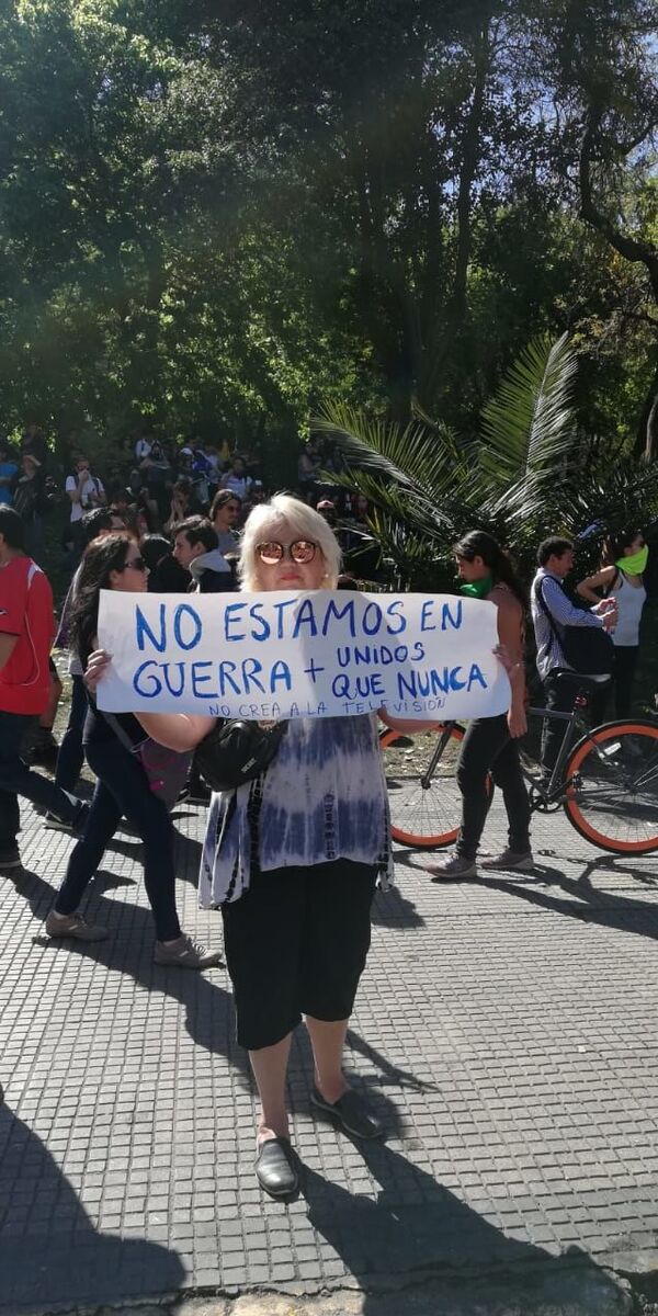 Chileans Take to Streets in Protests Against Government and President Pinera - Photos - Sputnik International