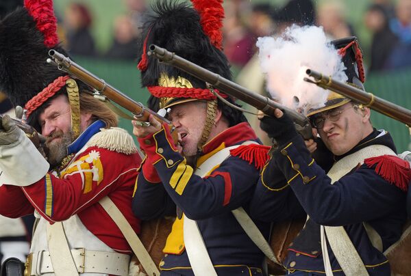 Troops fight during the reconstruction of the Battle of the Nations at the 206th anniversary near Leipzig, Germany, Saturday, Oct. 19, 2019. - Sputnik International