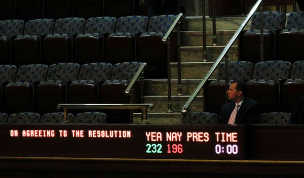 US House Approves Resolution Outlining Impeachment Procedures US House Approves Resolution Outlining Impeachment Procedures - Sputnik International