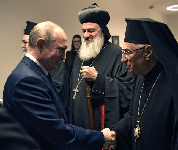 Russian President Vladimir Putin meets the Hierarchs of the Middle East Christian churches on 30 October, 2019 - Sputnik International