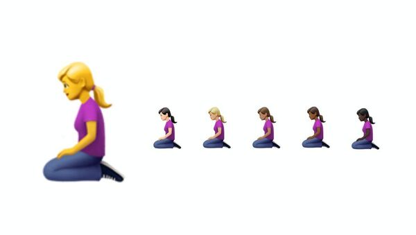 New emoji in iOS 13.2: Woman Kneeling - Sputnik International