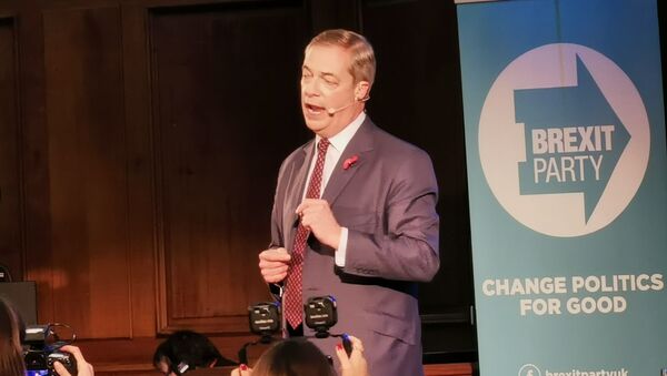 Brexit Party leader Nigel Farage delivers a speech at the Emmanuel Centre in Westminster, London on 4 November 2019. The MEP gave the speech alongside party chairman, Richard Tice, to introduce roughly 600 parliamentary candidates to prepare for snap elections set to take place on 12 December - Sputnik International