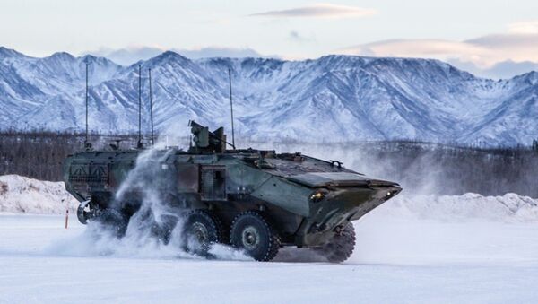 The personnel carrier variant of the Marine Corps Amphibious Combat Vehicle in Alaska - Sputnik International