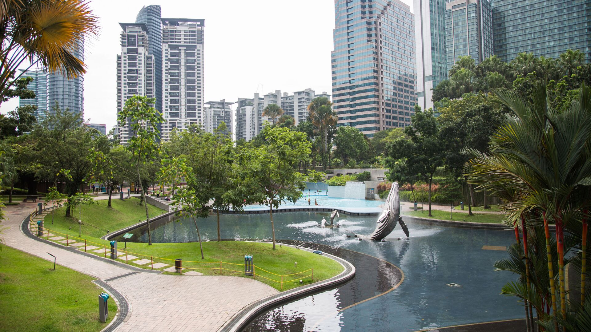 A view of the Kuala Lumpur City Center Park is pictured, in Kuala Lumpur, Malaysia, November 10, 2018 - Sputnik International, 1920, 27.07.2025