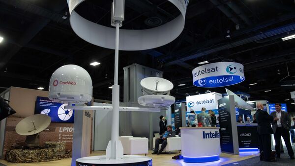 A ground antenna made by Intellian for the OneWeb space internet provider is seen at Satellite2019 in Washington, DC, on May 8, 2019.  - Sputnik International