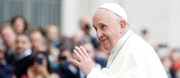 Pope Francis greets people as he arrives for the weekly general audience at the Vatican; 30 October 2019. Pope Francis greets people as he arrives for the weekly general audience at the Vatican; 30 October 2019. - Sputnik International