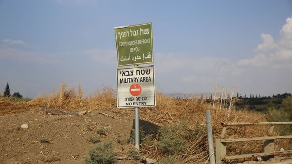 The border sign in the Naharayim park on Israel-Jordan border, Monday, Oct. 21, 2019. T - Sputnik International